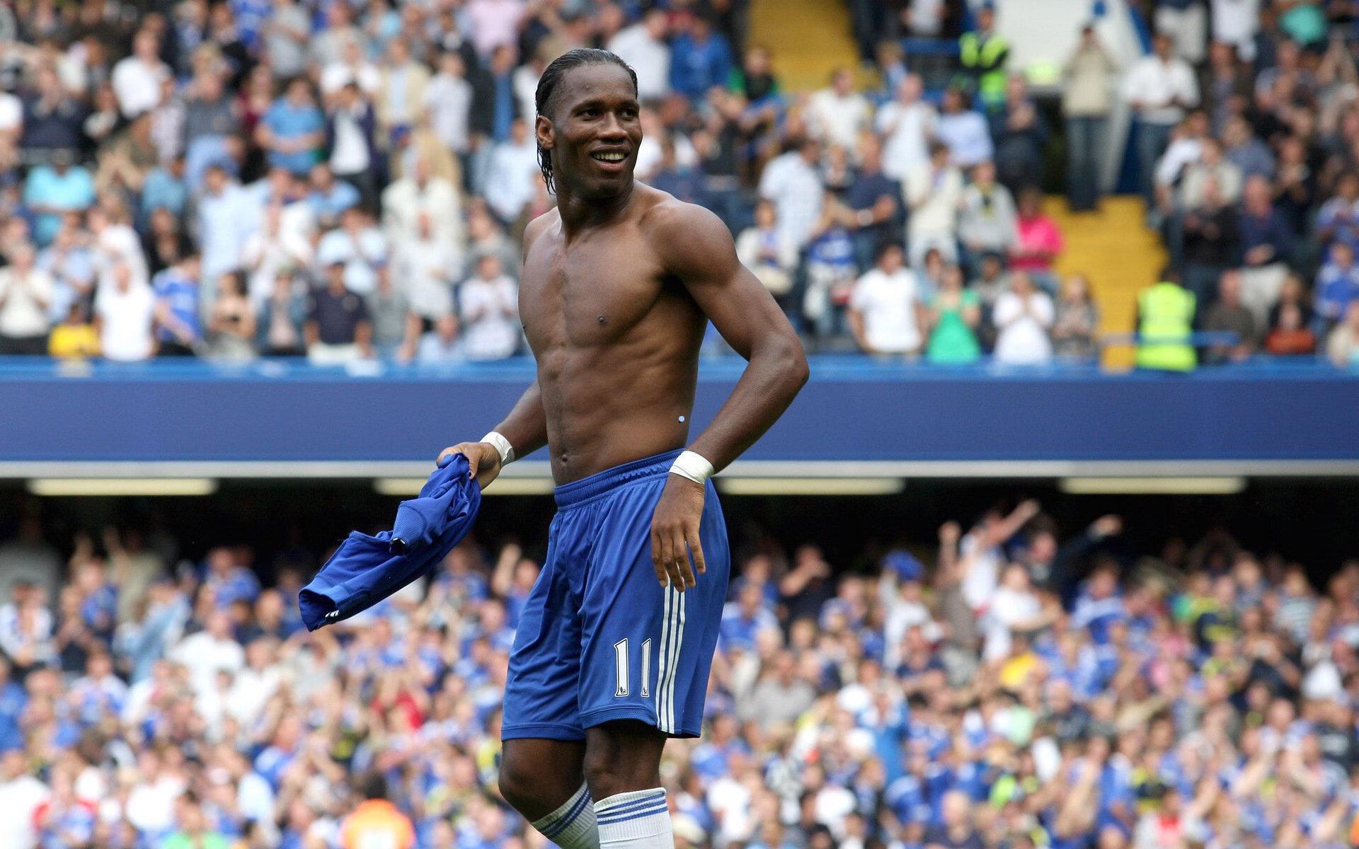 斯洛特展现掌舵者信心，满意现有阵容，与休斯及老板团队凝心聚力定航向