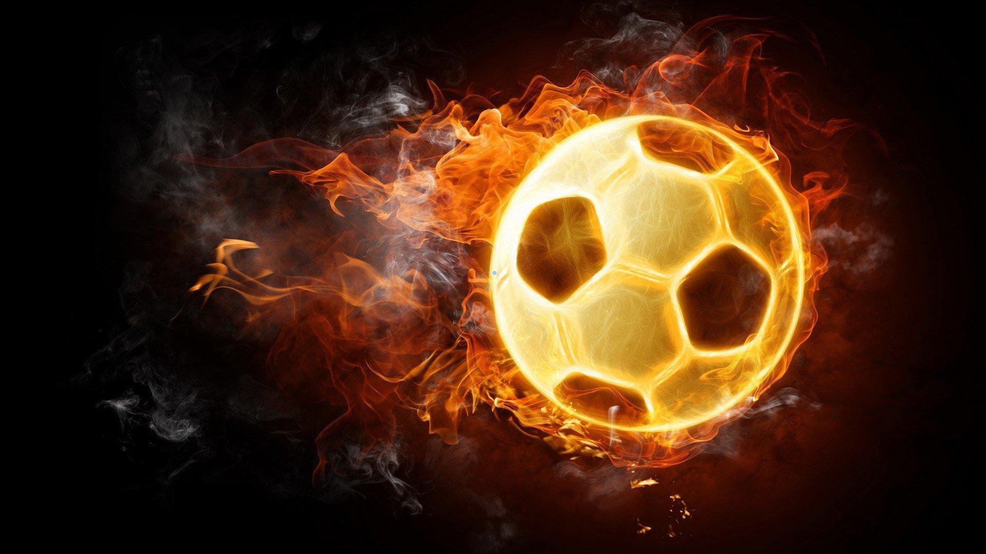 红鸟创始人卡迪纳莱突访米兰内洛，AC米兰战略调整信号引热议